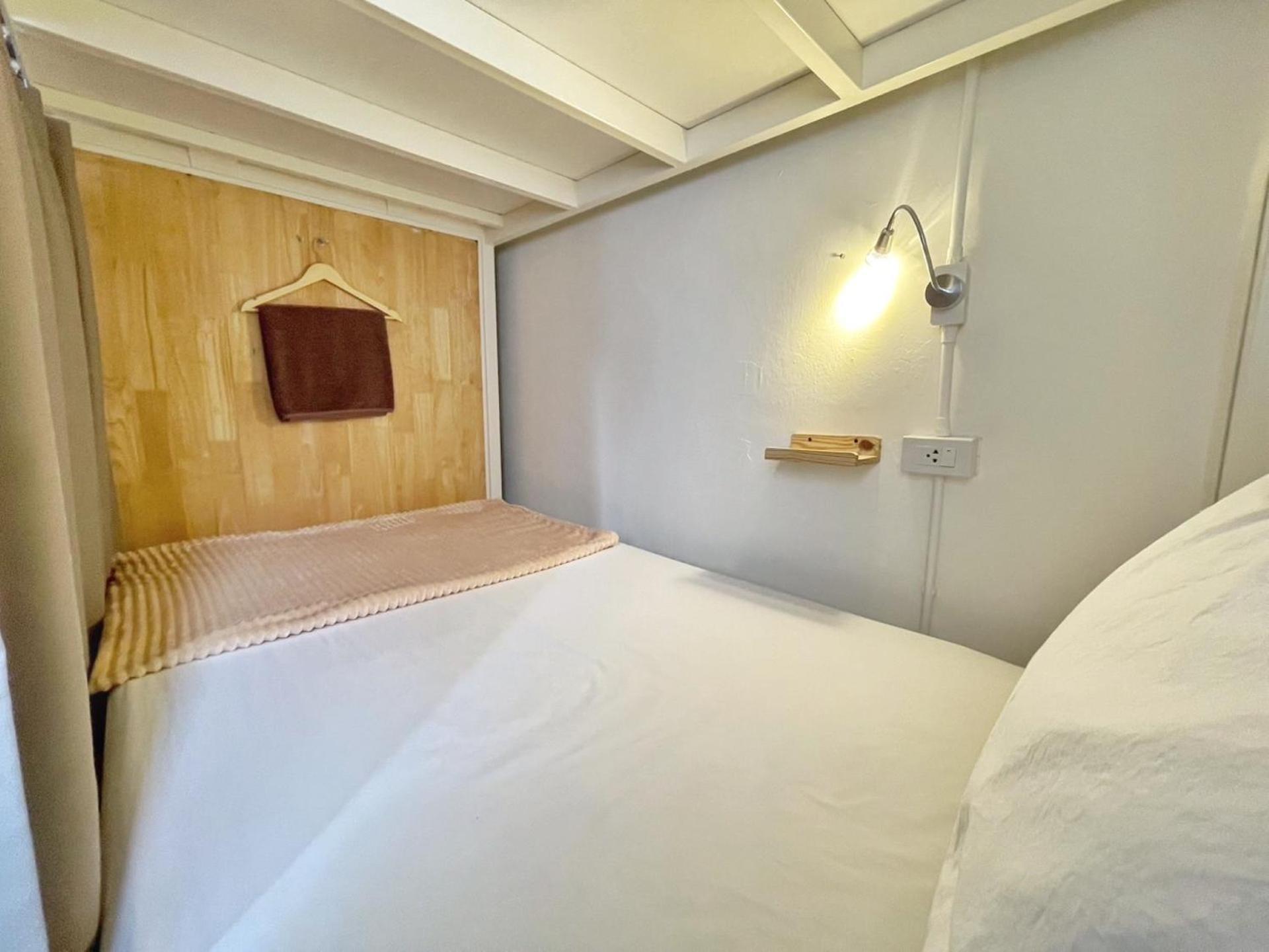 Hostel Purr Phuket Zewnętrze zdjęcie